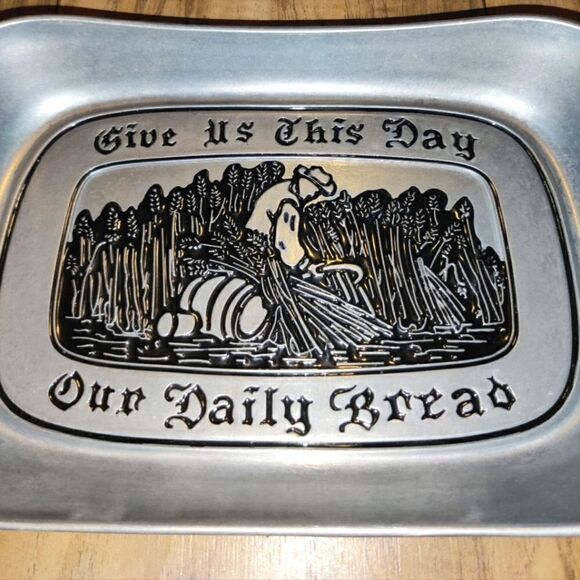 Wilton Armetale Pewter Tray GIVE US THIS DAY OUR DAILY BREAD - Picture 6 of 6